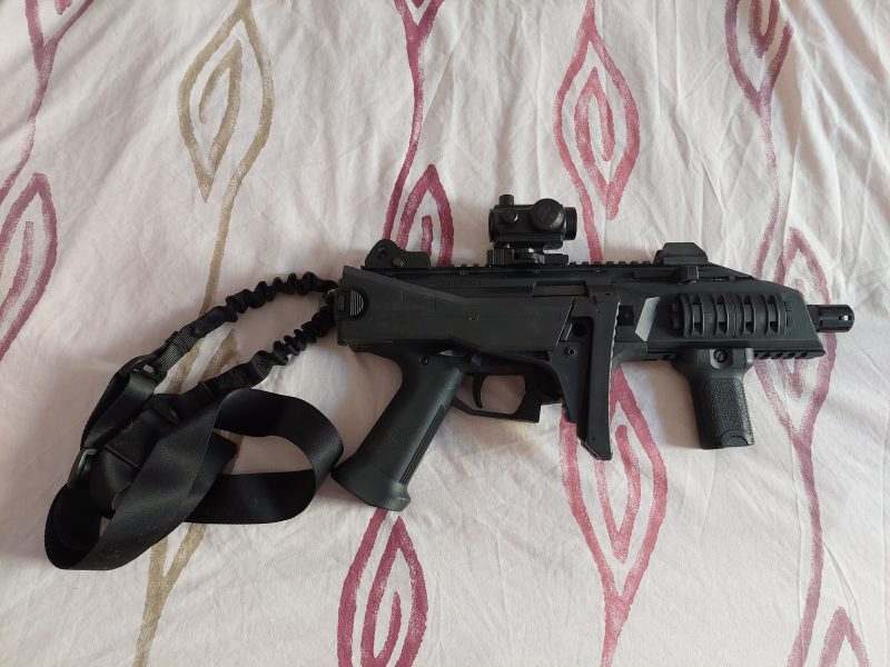 VENDO ASG SKORPION EVO3 A1 CON 5 CARGADORES Y ACCESORIOS