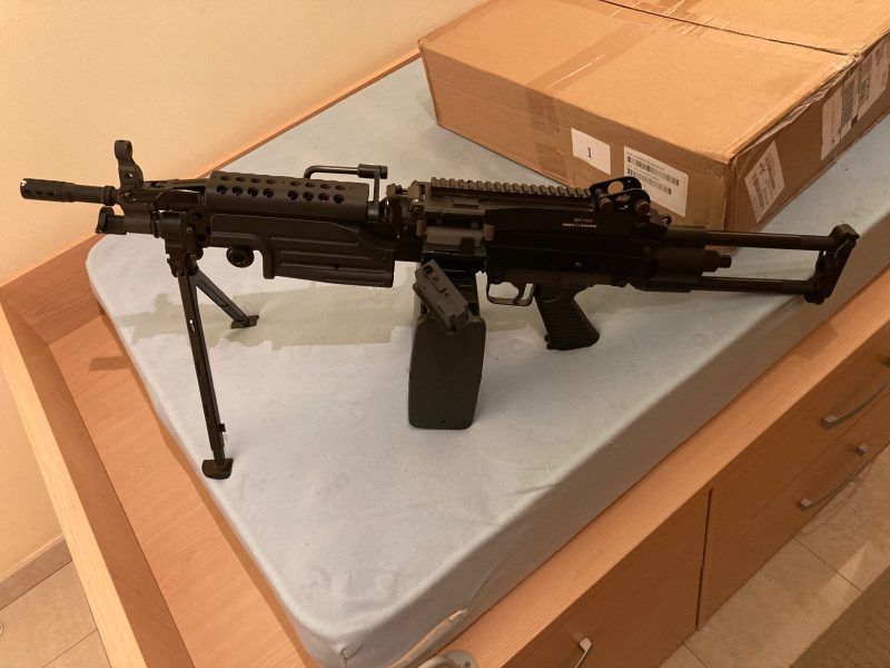 M249