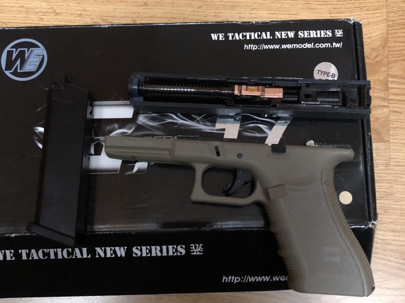 G17 WE con upgrade maple leaf