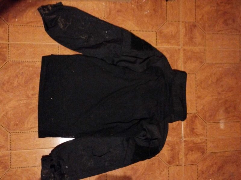 Combat shirt negra