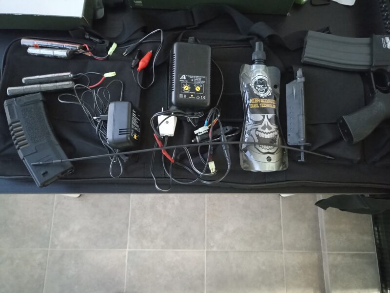 M4 CM16 RAIDER G&G.