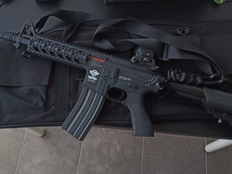 M4 CM16 RAIDER G&G.