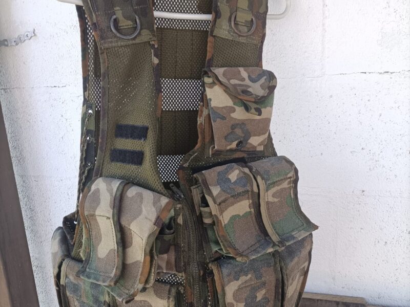 Chaleco de camuflaje de combate