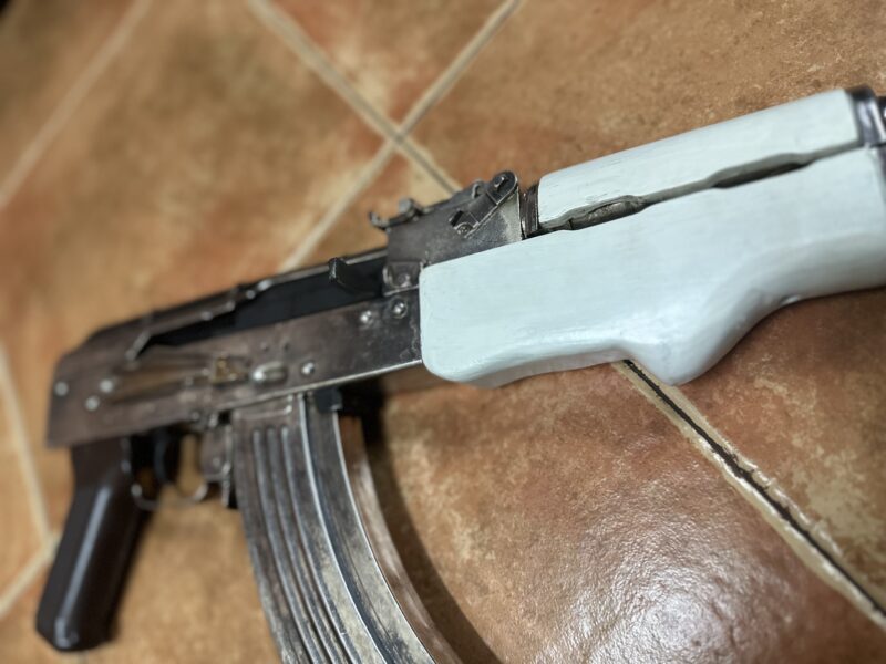Ak E$L plata