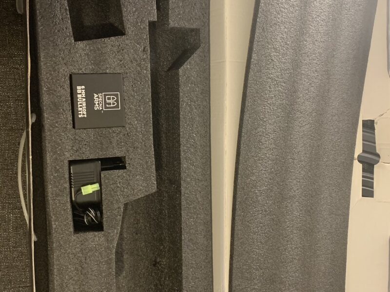 Vendo SPECNA ARMS SA-B01 mejorada y con cargadores