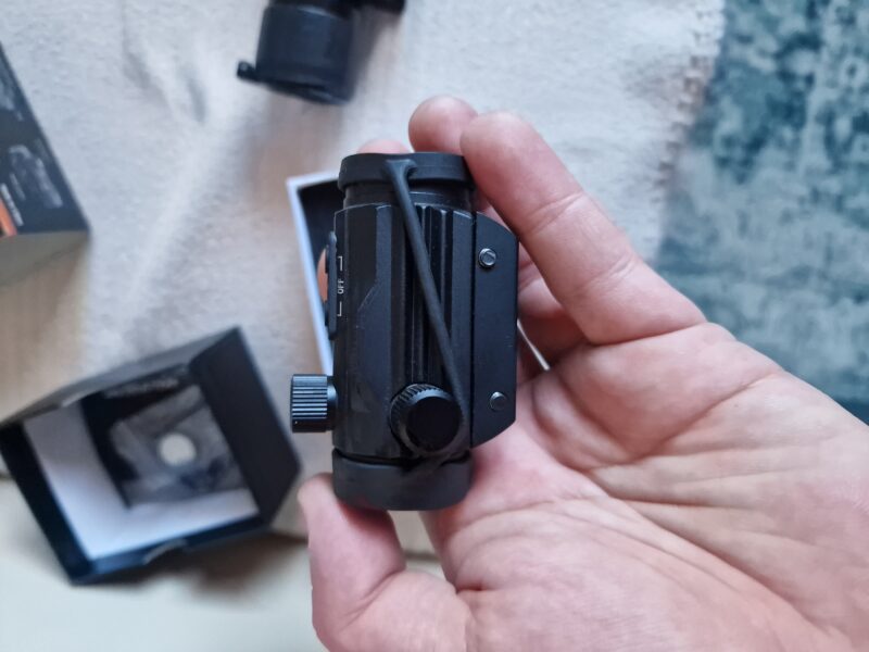 AK E&L ELAK702 Custom A-114 A + Accesorios