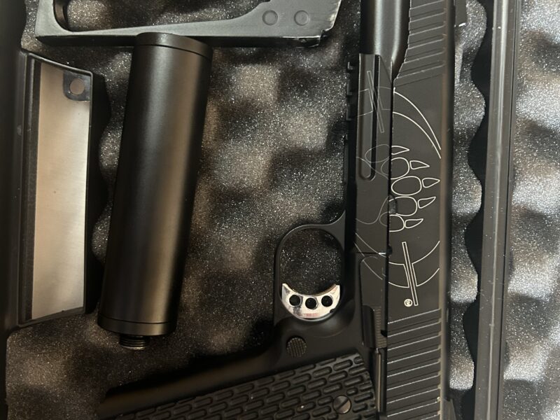 Pistola Cybergun Blackwater 1911