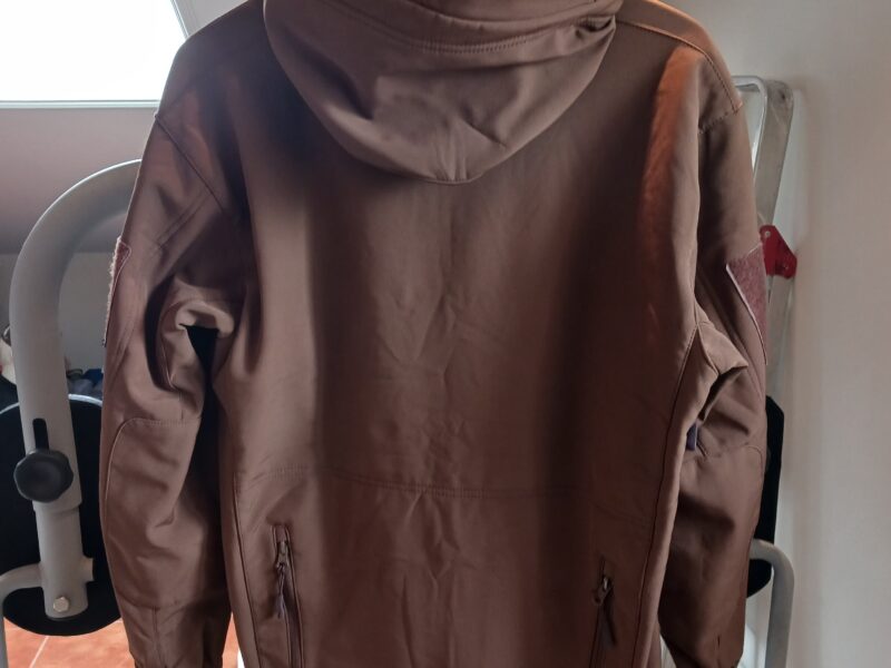 Chaqueta Shoftshell marron talla M