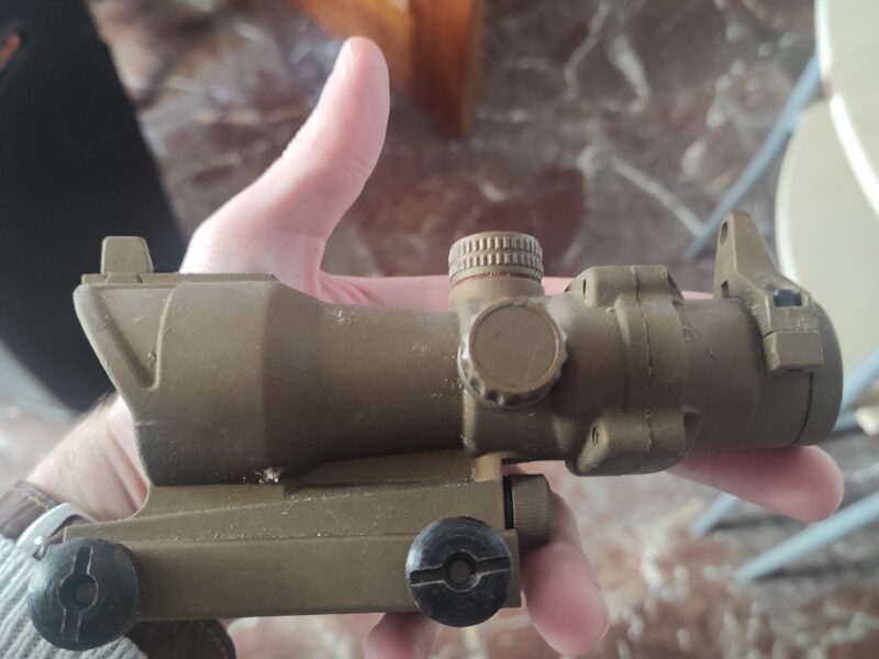 Punto rojo ACOG