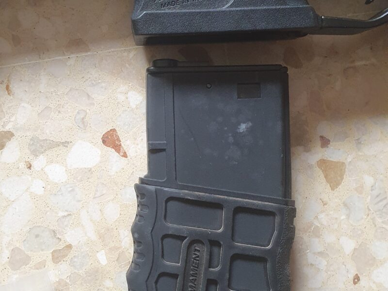 G&G CM16 FFR A2 (Con accesorios y funda)