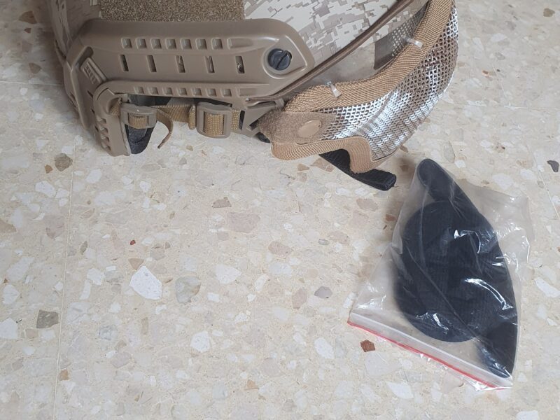 Casco táctico con gafas protectoras y rejilla protección bocal (camuflaje)