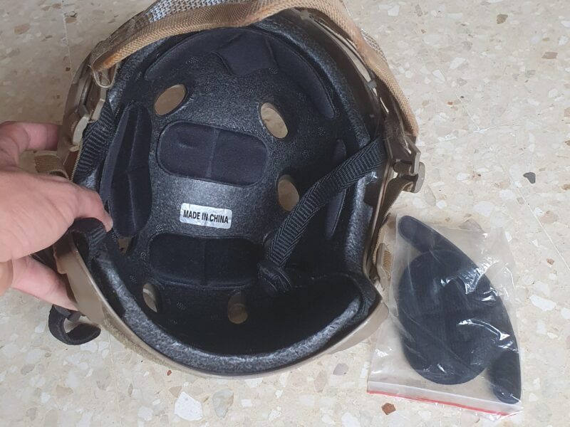Casco táctico con gafas protectoras y rejilla protección bocal (camuflaje)