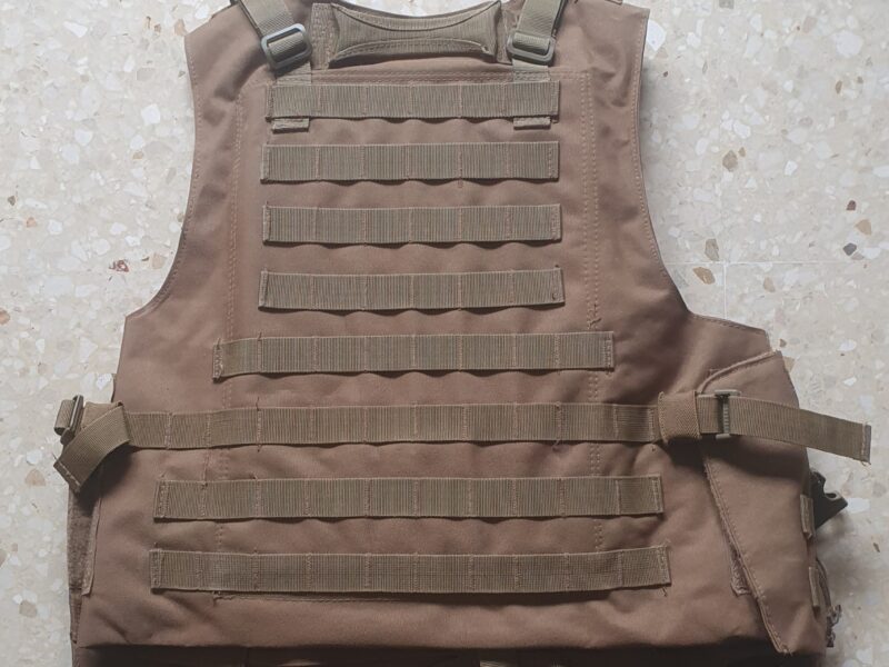 Chaleco táctico Delta Tactics