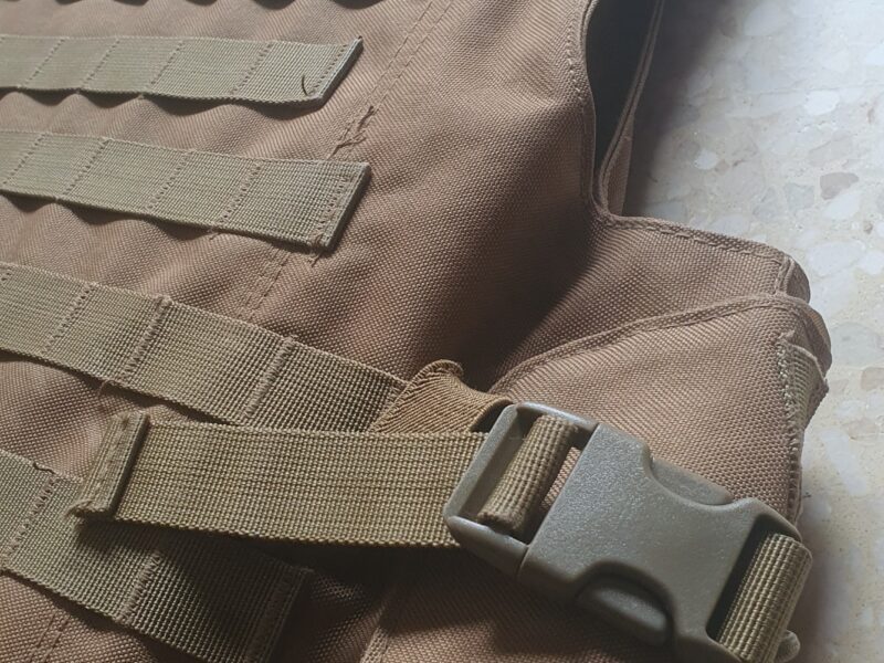 Chaleco táctico Delta Tactics