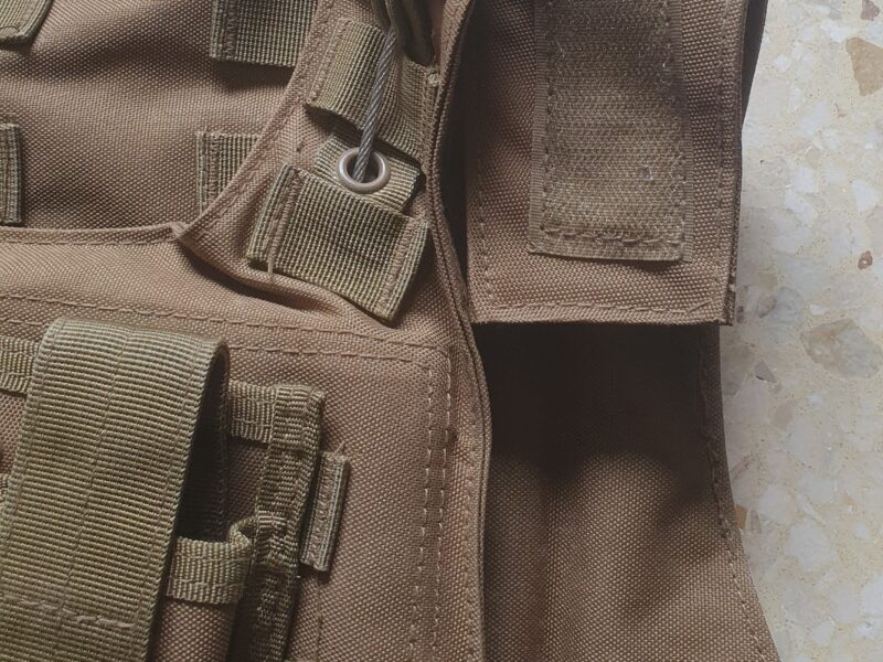 Chaleco táctico Delta Tactics