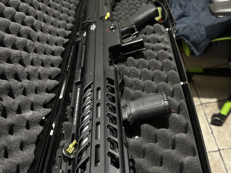 Escopeta eléctrica SGR 12 de Tokyo marui