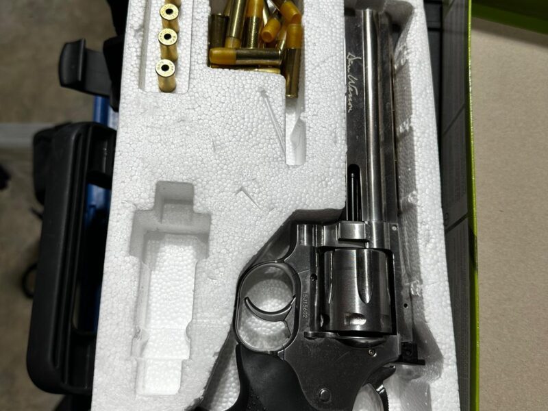 Revolver
