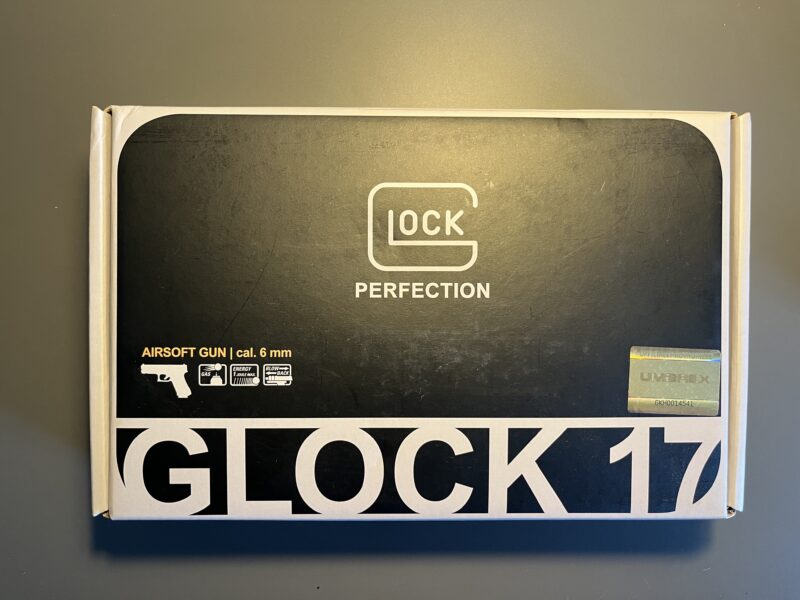 Umarex Glock 17 Gen5 con accesorios