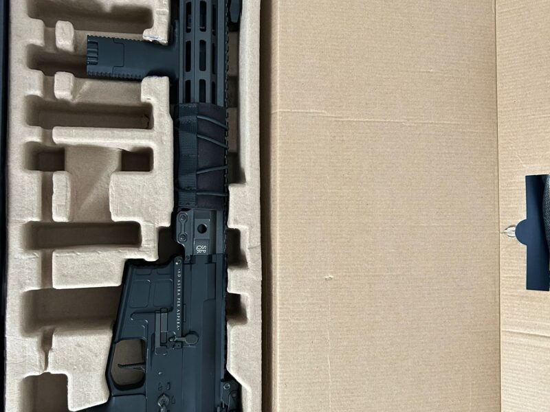 REPLICA AEG M4 SECUTOR ASTRA XI SHADOW NEGRA