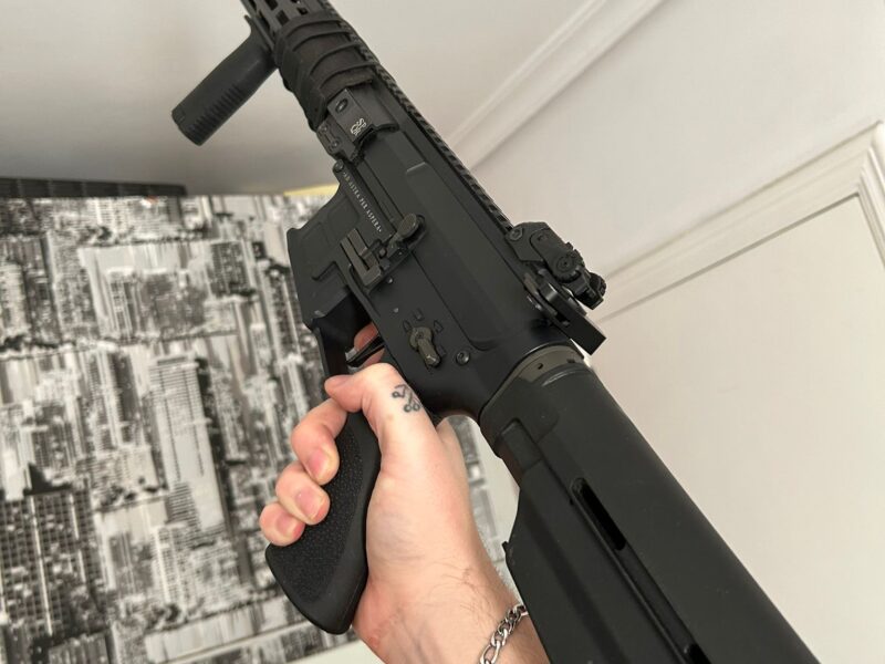 REPLICA AEG M4 SECUTOR ASTRA XI SHADOW NEGRA