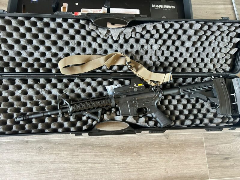 M4A1 MWS TOKYO MARUI (negociable)