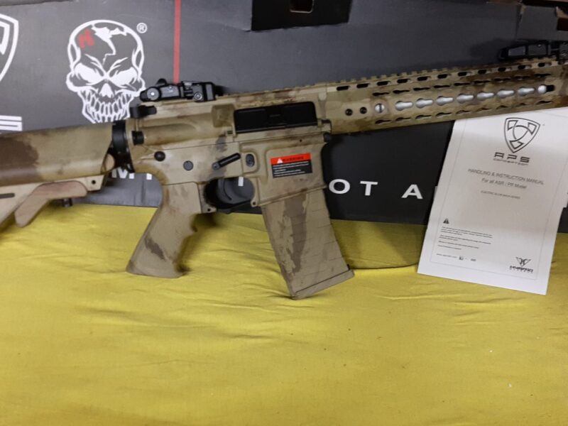diferentes modelos fusil eléctrico APS modelos SAR/PR y diferentes configuraciones