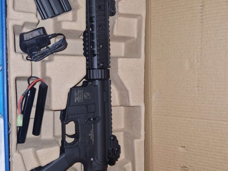 COLT M4 SILENT OPS (Cybergun)