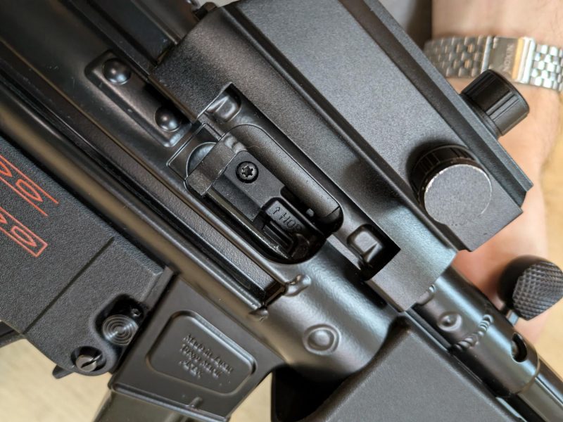 MP5 AEG Next Gen Recoil Tokyo Marui como nueva