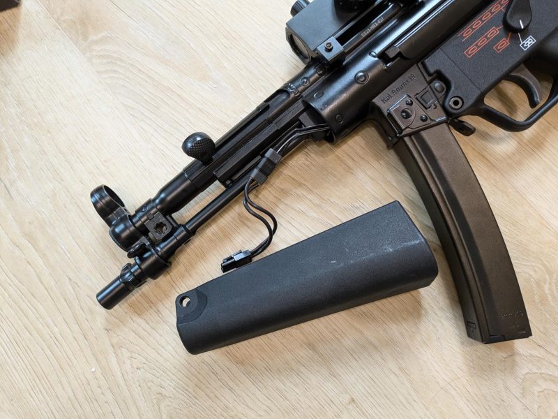 MP5 AEG Next Gen Recoil Tokyo Marui como nueva