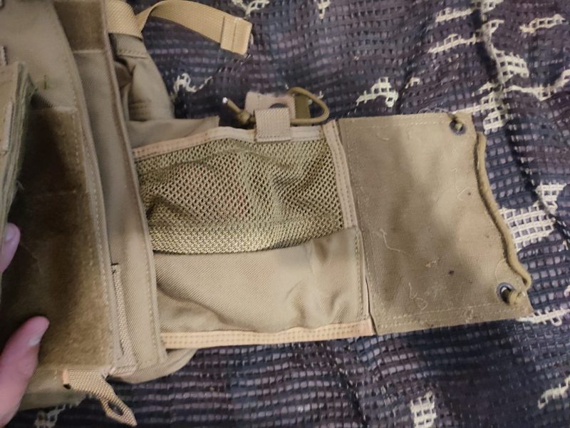 Flyye 6094 Khaki con MAP y pouches