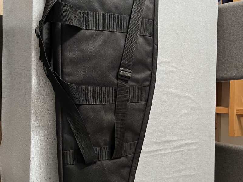 Réplica AK 47 Spetsnaz con funda y complementos