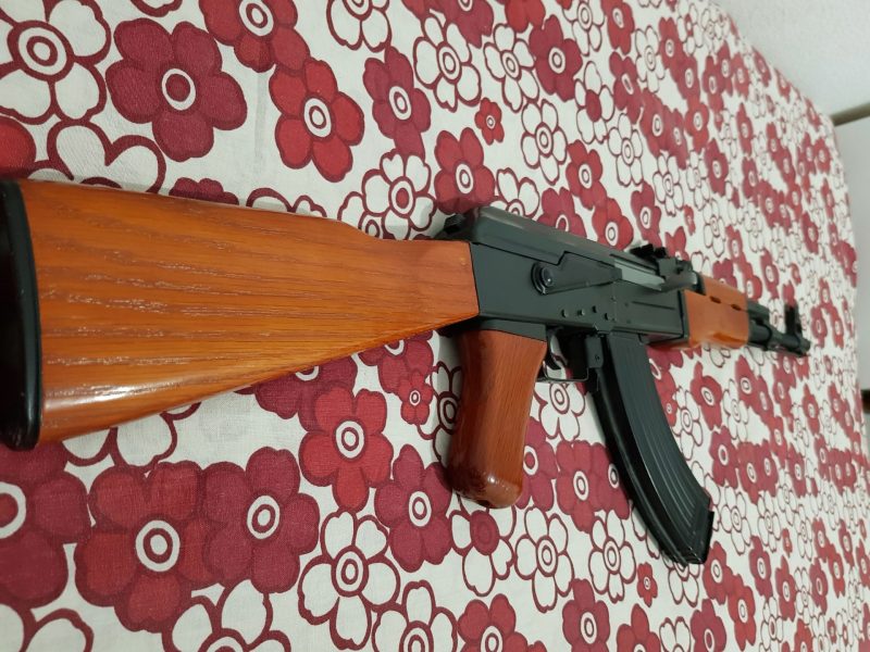 KALASHNIKOV AK-47
