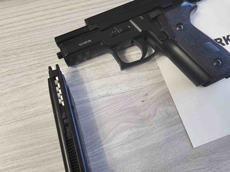 Pistola Sig sauer P229 kp-02 kjw semiautomática