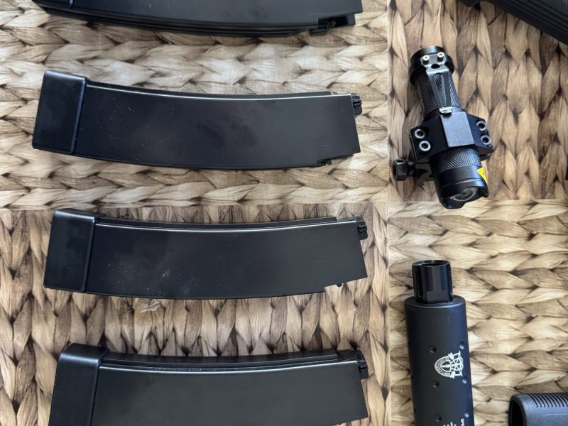 Pack Airsoft- Scorpion Evo de ASG con preparación