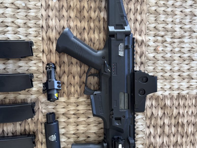Pack Airsoft- Scorpion Evo de ASG con preparación