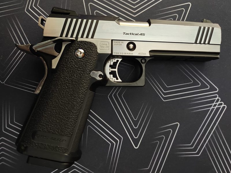 Tokyo Marui Hi-Capa Custom Dual Stainless + 2 cargadores Originales