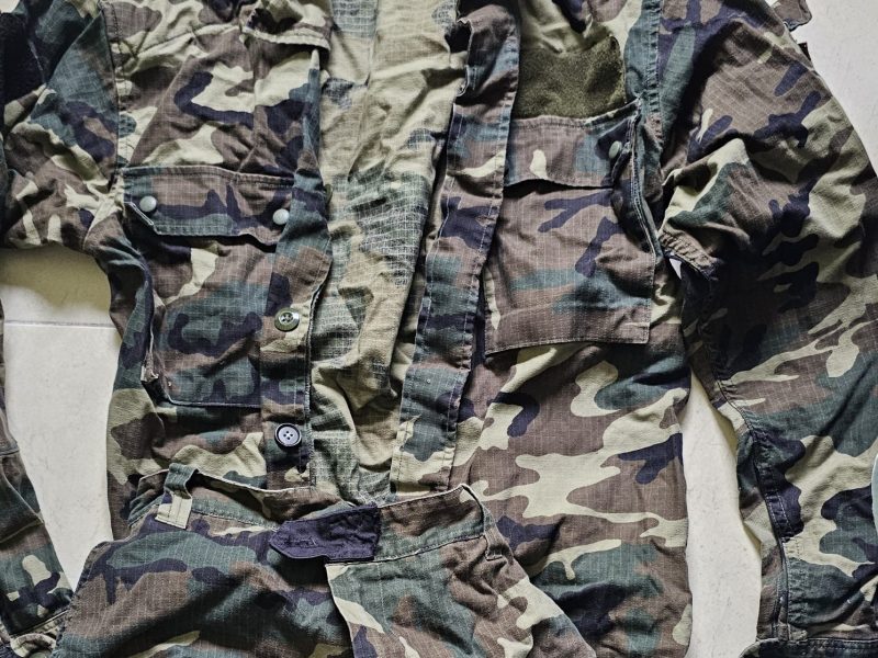 Uniforme camuflage talla M