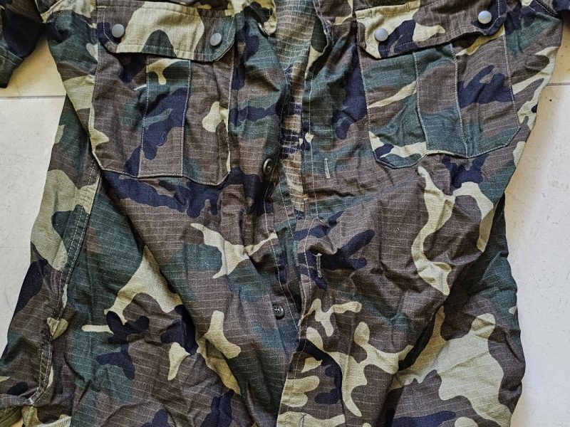 Uniforme camuflage talla M