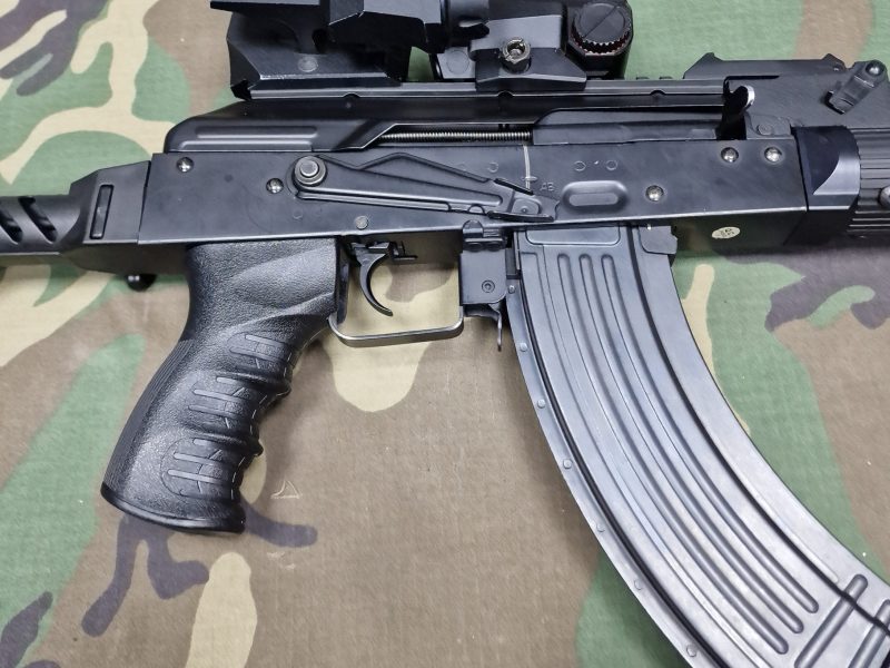 Ak tactico