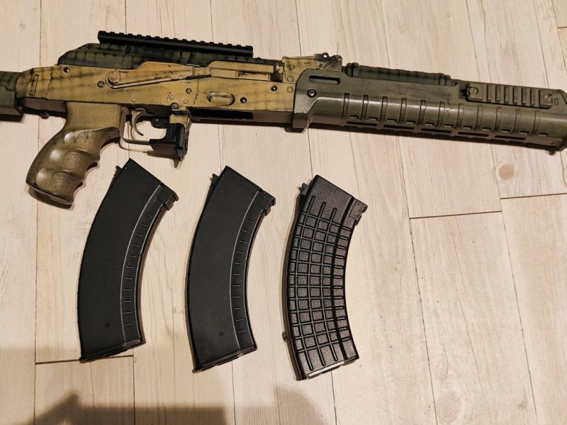 VENDIDA. Ak74m full metal upgradeada.