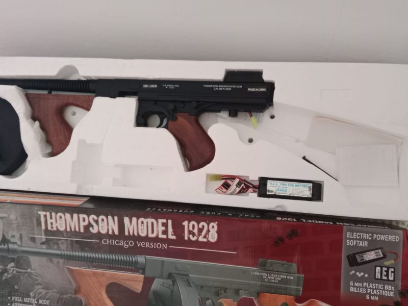 Vendo Replica Thompson sin culata