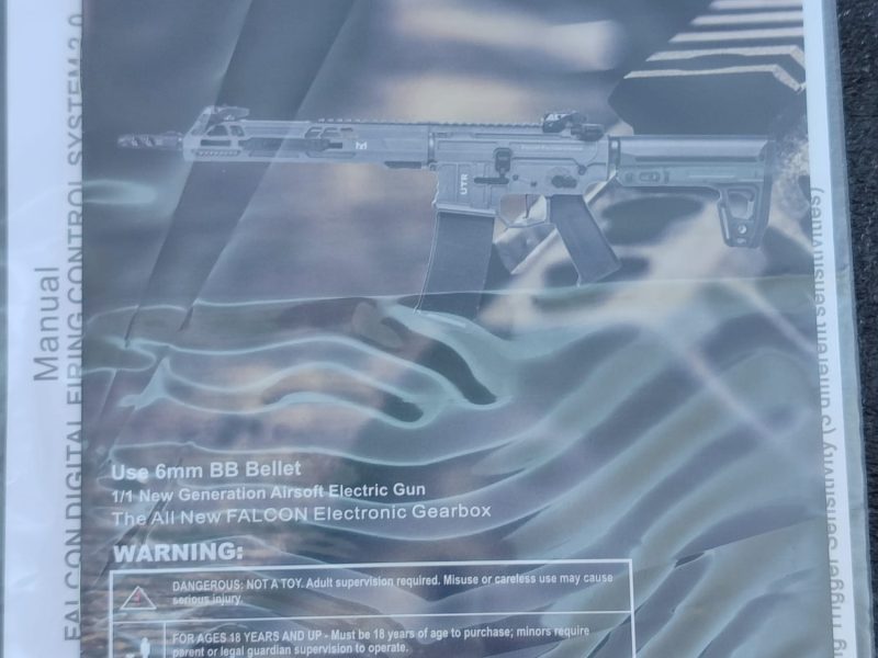 Dual Eagle-M916G UTR556. Réplica M16/AR15 totalmente nueva