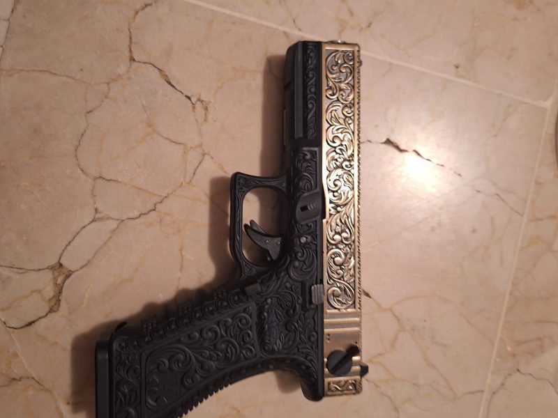 Pistola WE18C Etched Full Metal