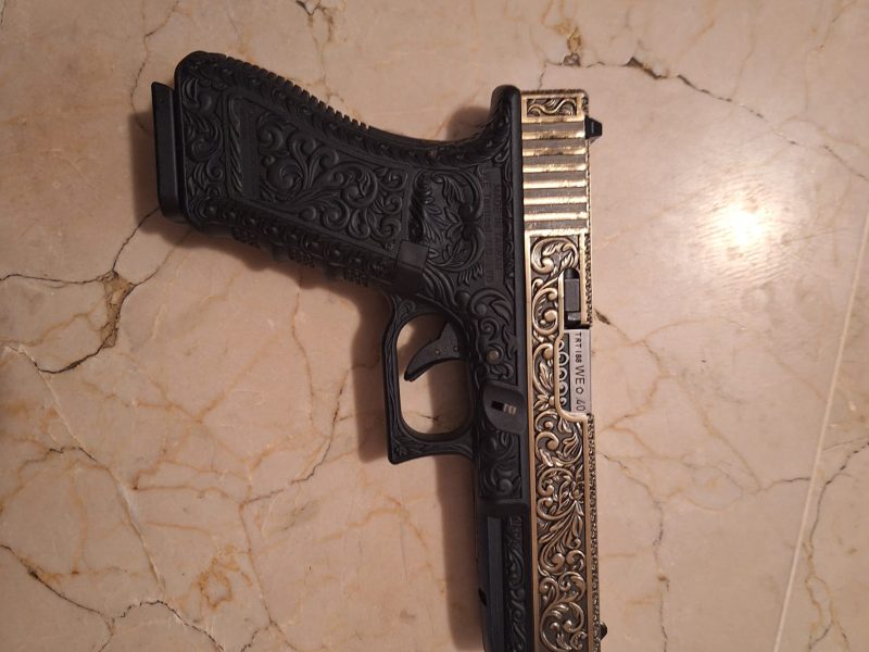 Pistola WE18C Etched Full Metal