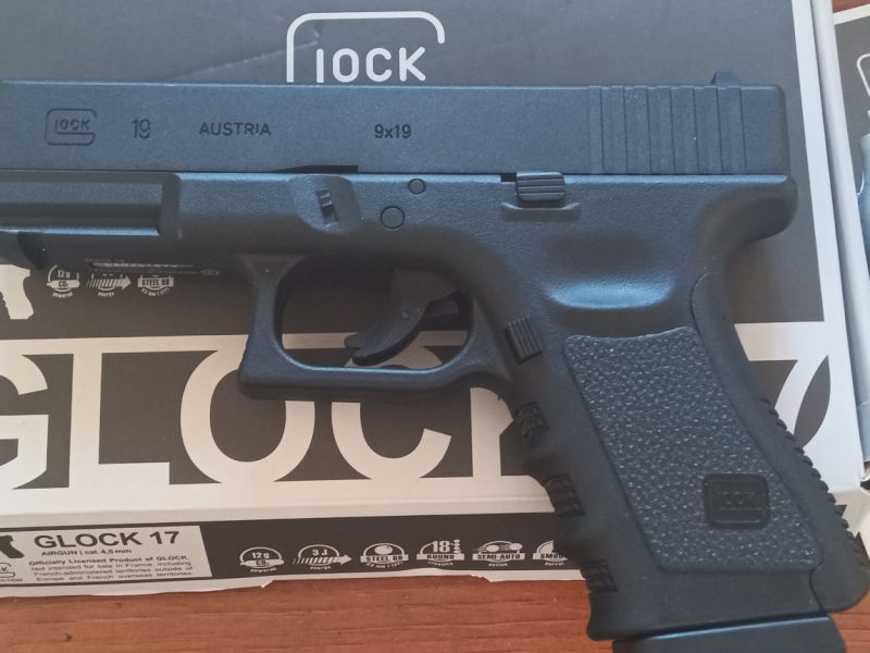 GLOCK-17 cal 4.5 UMAREX