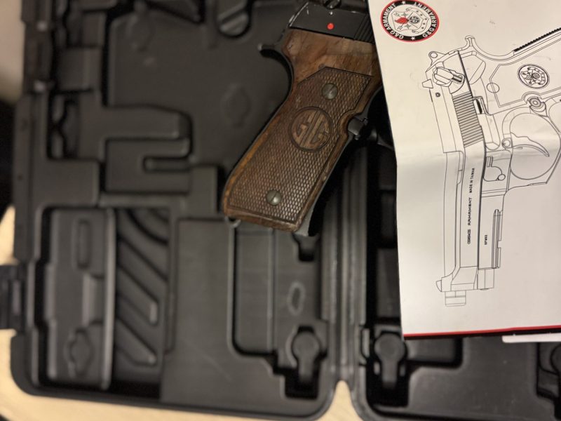 BERETTA m9 g&g