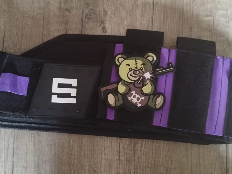 CINTURON MORADO MARCA SPEEDSOFT CON POUCHS TOTALMENTE NUEVO