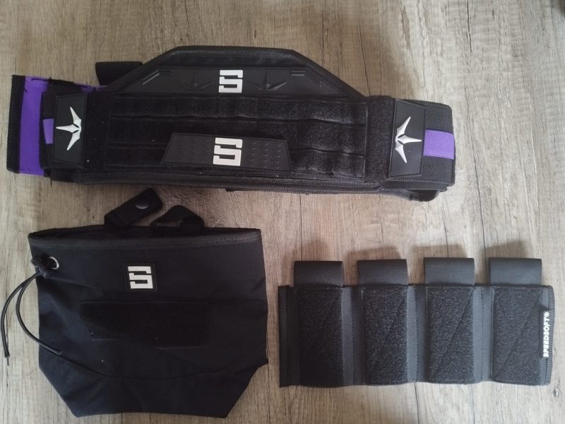CINTURON MORADO MARCA SPEEDSOFT CON POUCHS TOTALMENTE NUEVO