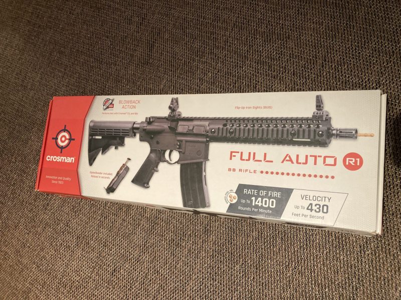 Croshman M4 Semi Auto/Full Auto CO2 balines 4,5