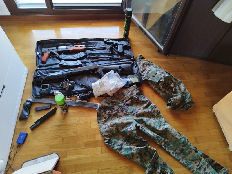 Kit iniciacion Desert Eagle, Ak47 y muchos extras